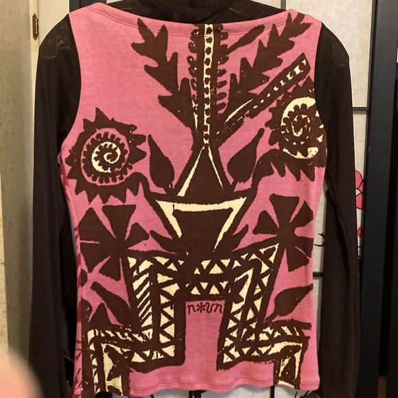 Beautiful top made in Paris - Picture 3 of 3